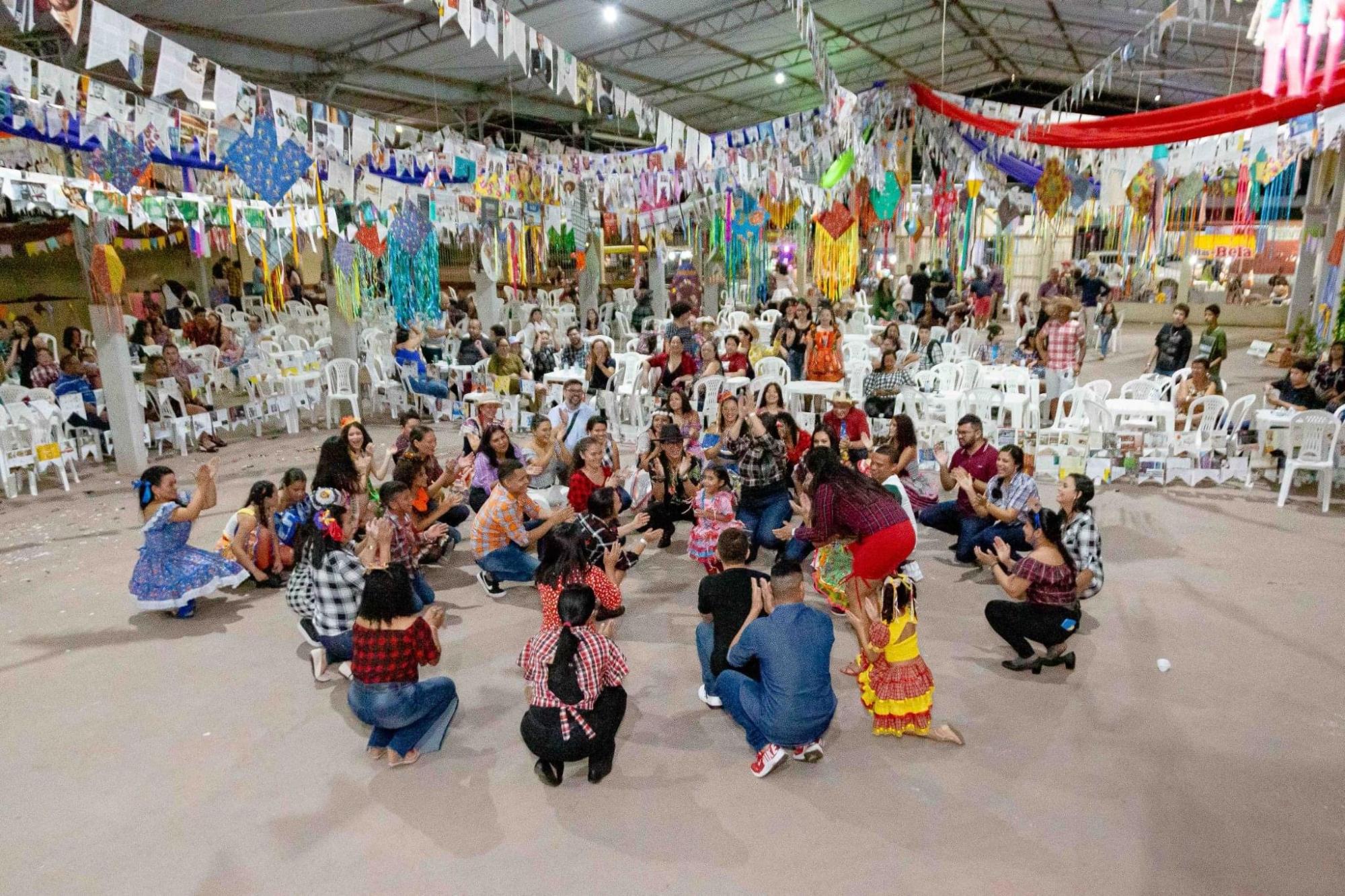 Grupo Madre Tereza realiza   Forrózão  ‘Madre Junina’