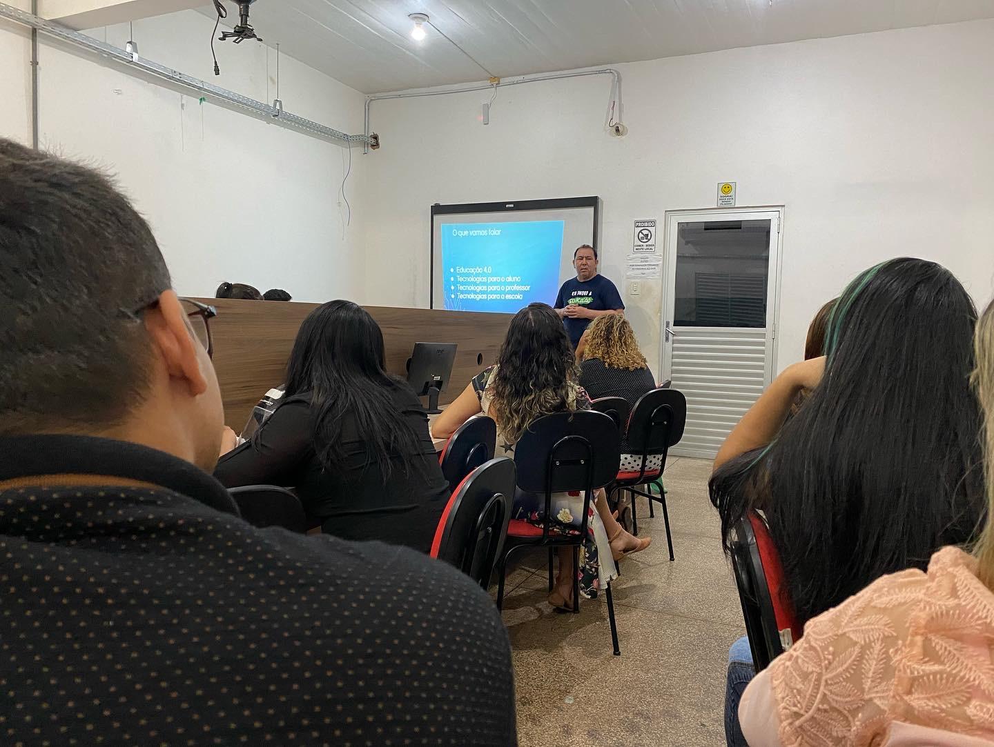 Grupo Madre Tereza realiza aula inaugural de pós-graduação em Docência do Ensino Superior e U.T.I  Urgência e Emergência 