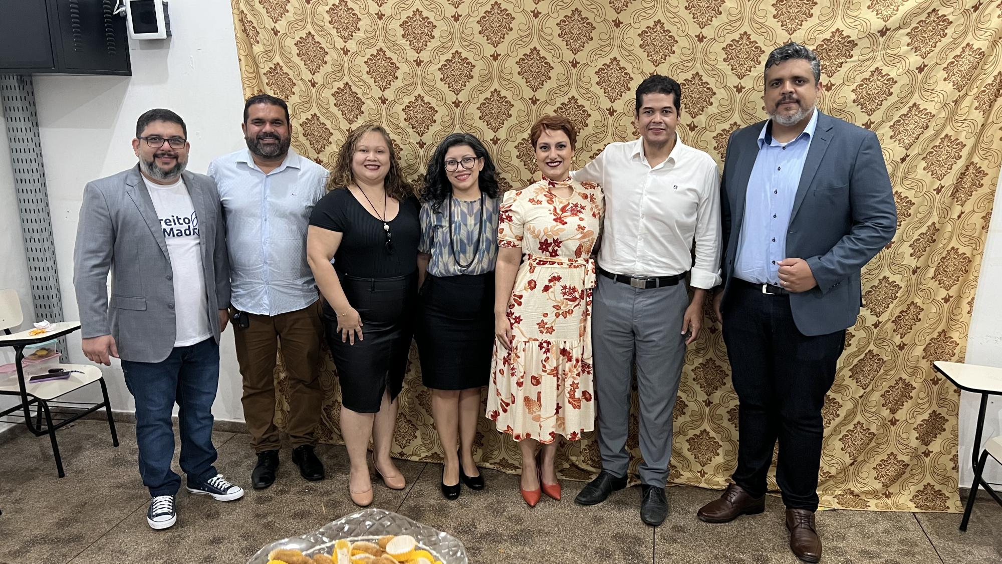 Grupo Madre Tereza realiza aula Magna  do curso de Direito