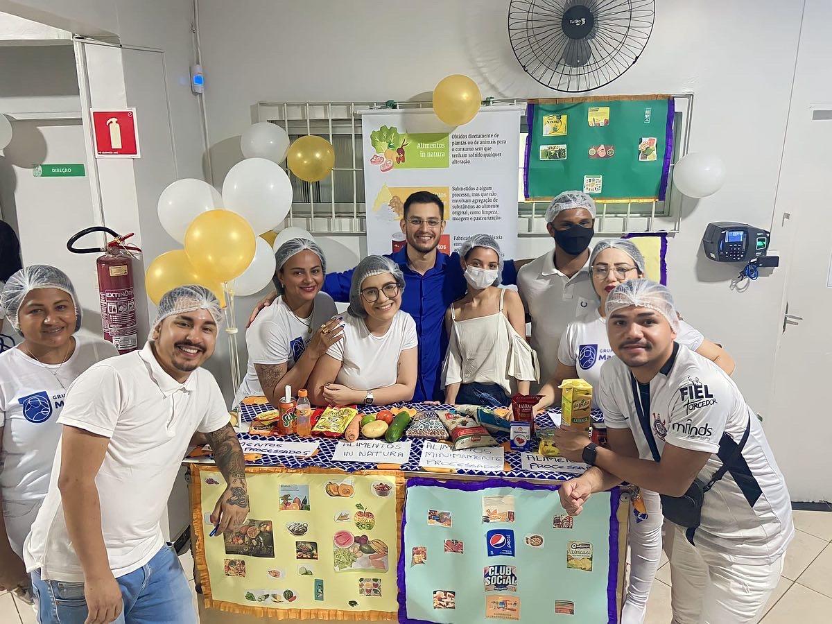 Grupo Madre Tereza realiza exposições  sobre alimentação saudável 