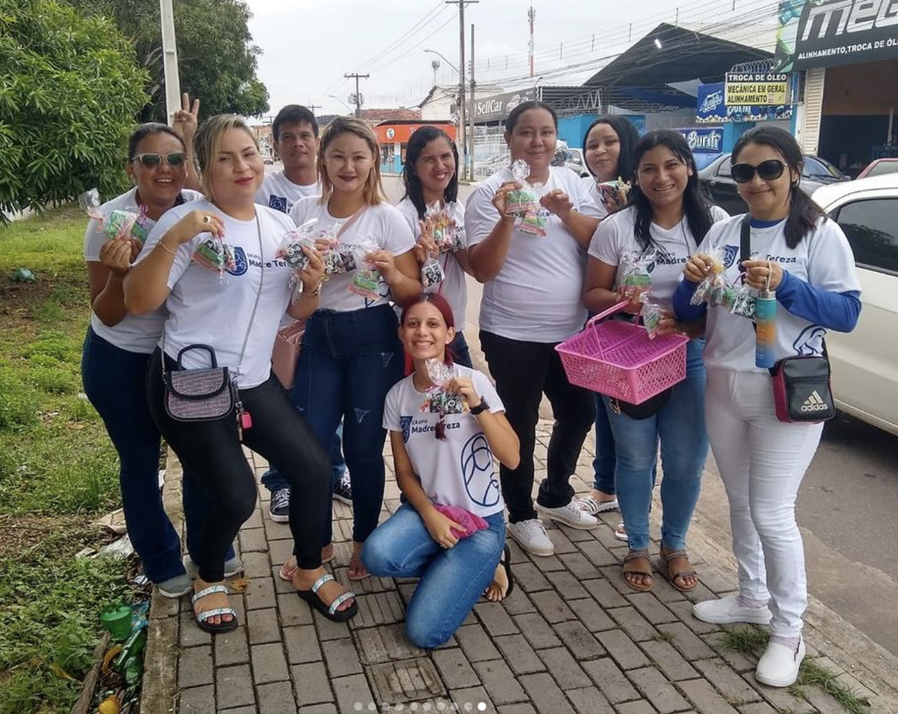 Alunos dos Cursos Técnicos da Escola Madre Tereza Promovem Conscientização Responsável no Carnaval de Macapá