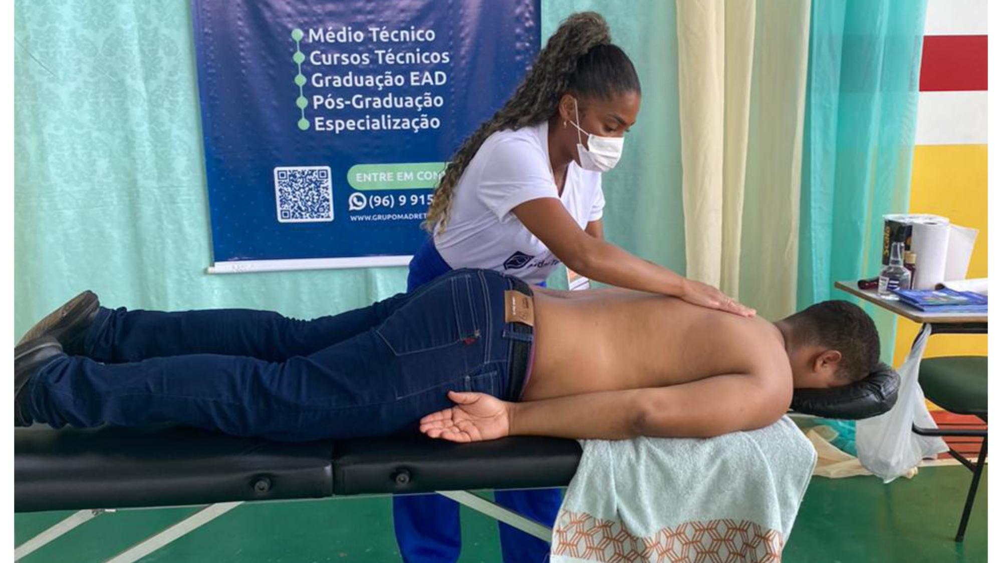 Alunos do Grupo Madre Tereza participam da 2ª Conferência Municipal de Gestão do Trabalho e Educação em Saúde