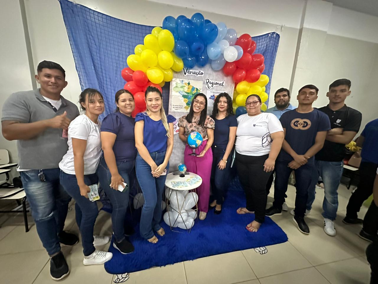 Grupo Madre Tereza leva a linguagem ao centro do cuidado em enfermagem: uma exposição educativa revela sua importância vital.