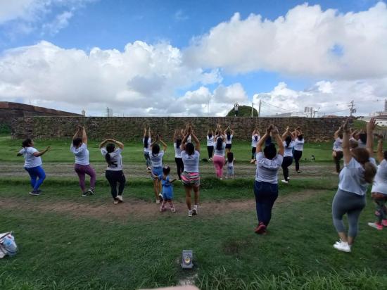 Alunas do Curso de Estética Participam de Aula Externa no Entorno da Fortaleza de São José