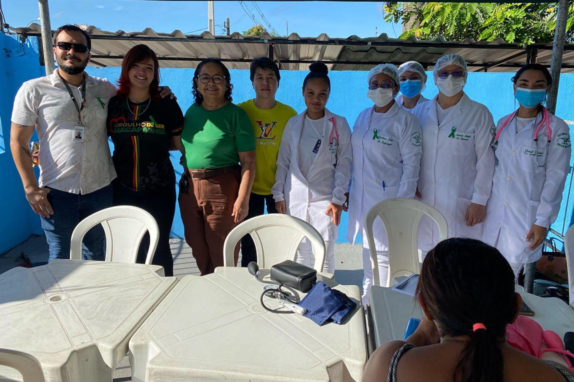 Alunos da Escola Técnica Madre Tereza Participam de Ação Social no Bairro Muca: Servindo a Comunidade com Cuidado e Solidariedade