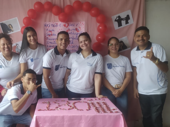 Alunos do Curso Técnico em Enfermagem Promovem Ação de Saúde da Mulher no Polo Técnico do Grupo Madre Tereza