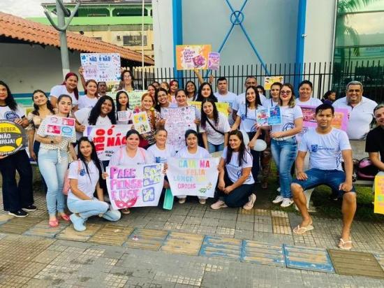 Alunos do Grupo Madre Tereza realizam Blitz Educativa sobre prevenção de DSTs no Carnaval de Vitória do Jari