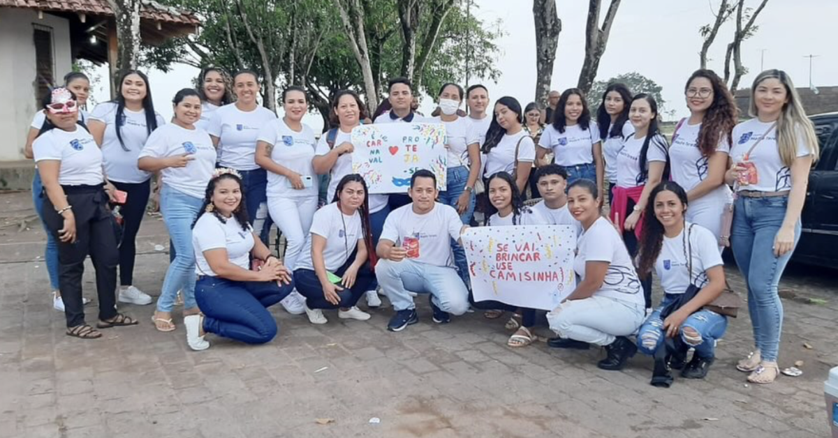 Alunos dos Cursos Técnicos da Escola Madre Tereza Promovem Conscientização Responsável no Carnaval de Macapá