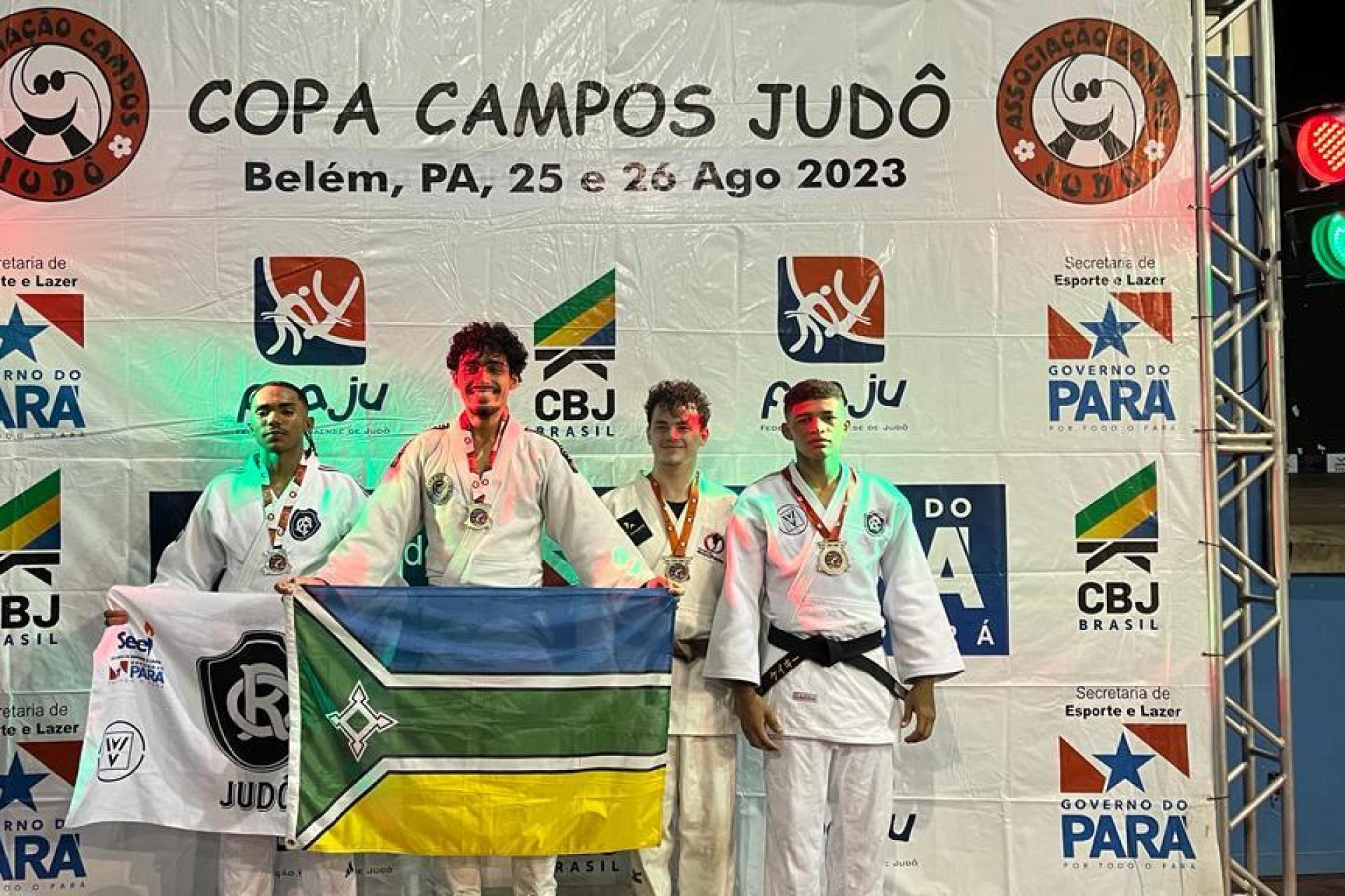 Atleta da Faculdade Madre Tereza se Destaca na Copa Campos Judô em Belém-PA