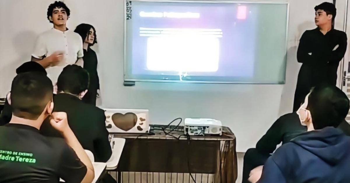 Formação Cidadã e Projetos Sociais na Disciplina de Projeto de Vida