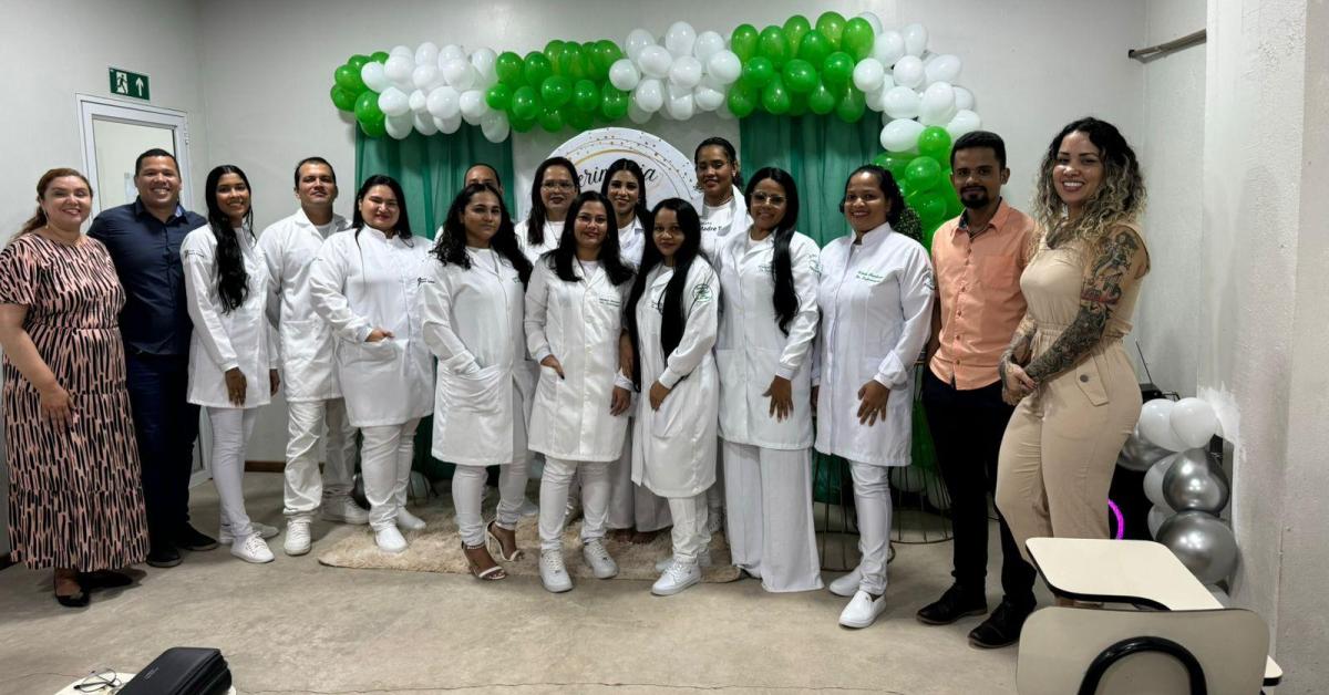 Escola Madre Tereza Macapá - Polo Zona Norte, Realiza Cerimônia do Jaleco