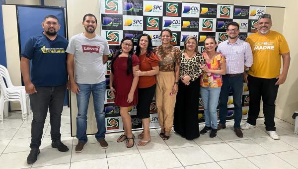 Grupo Madre Tereza Engaja-se em Diálogo Estratégico na CDL Santana do Amapá: Enfoque no Plano Diretor e no COMDES