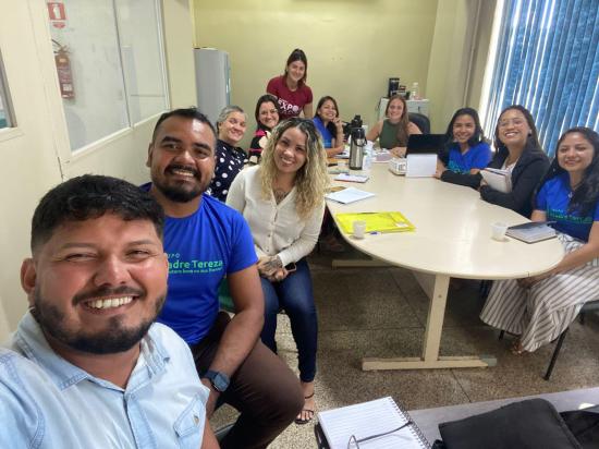 Grupo Madre Tereza investe em tecnologia educacional: