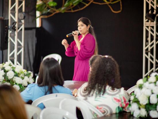 Grupo Madre Tereza participa de Chá das Mulheres