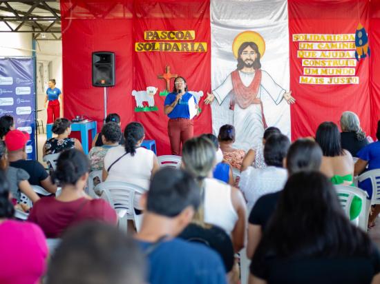 Grupo Madre Tereza Realiza Ação Solidária Para a Comunidade