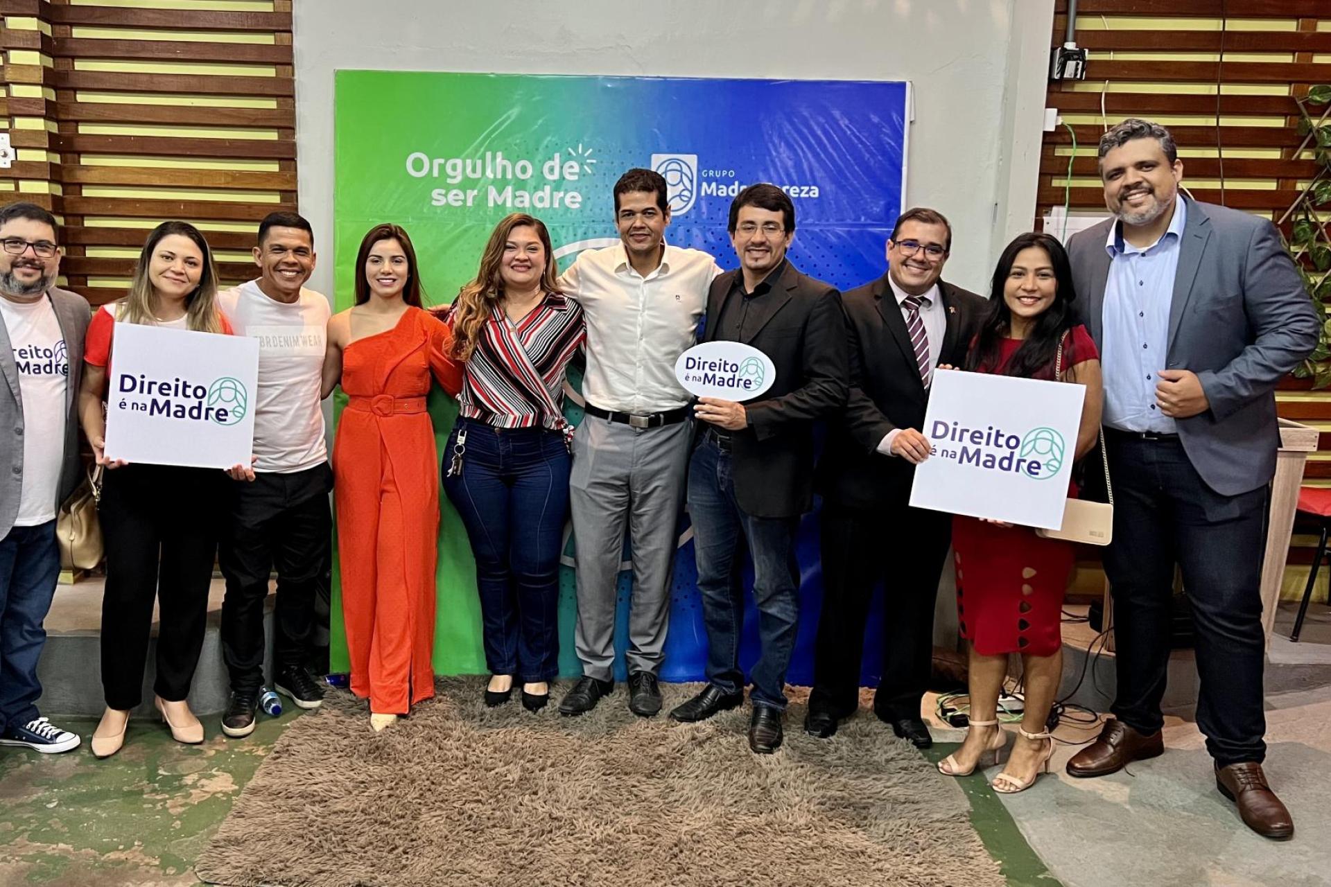 Grupo Madre Tereza realiza aula Magna  do curso de Direito