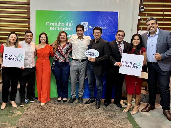 Grupo Madre Tereza realiza aula Magna  do curso de Direito