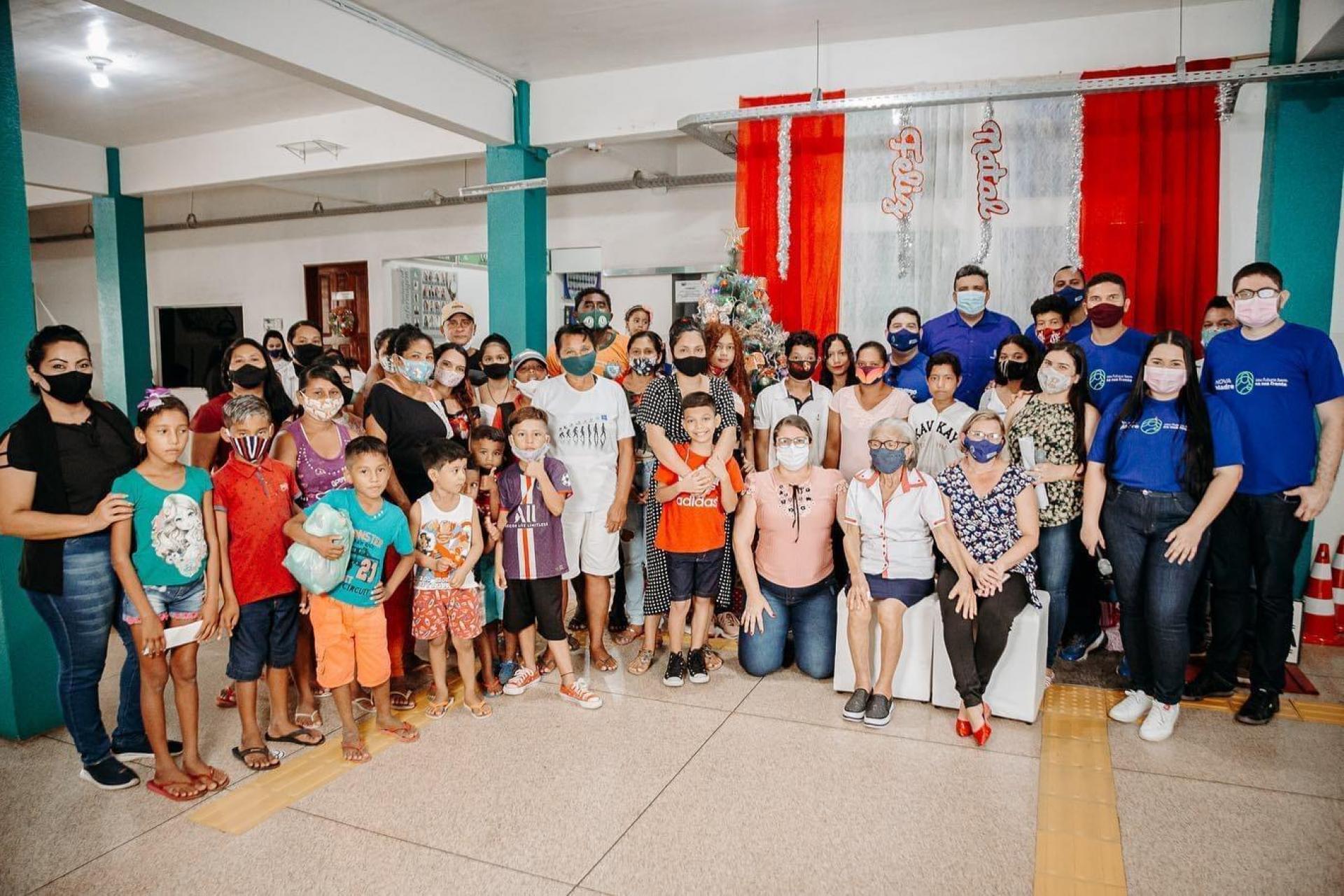 Grupo Madre Tereza realiza distribuição de cestas básicas durante o Natal Madre