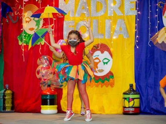 Grupo Madre Tereza  realiza  live de carnaval ‘MADRE FOLIA’