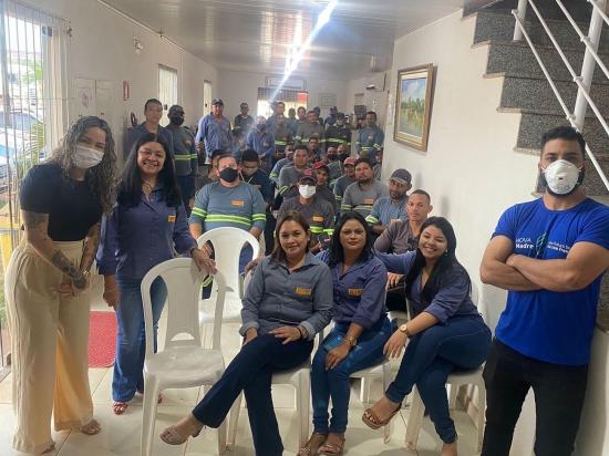 Grupo Madre Tereza realiza palestra motivacional na empresa SILNAVE 