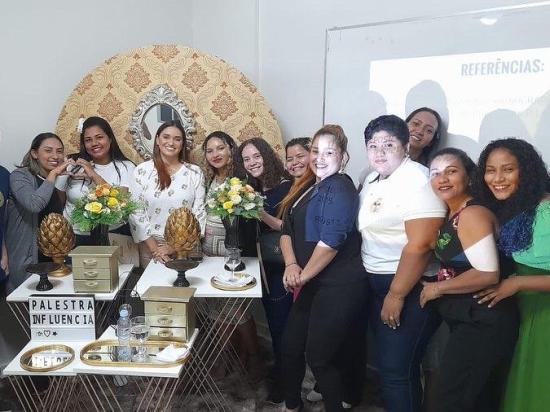 Grupo Madre Tereza realiza preparação de estágio de campo com os alunos do Polo Técnico de Macapá