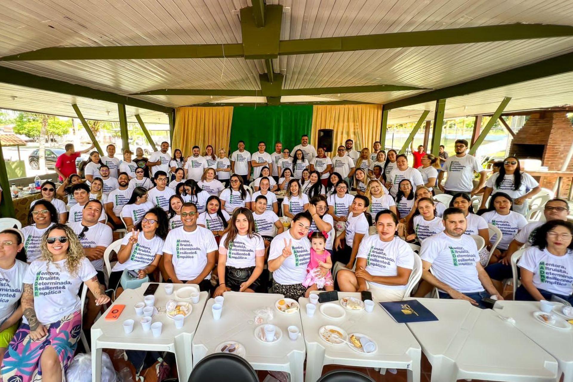 Grupo Madre Tereza realiza  programação especial em alusão ao dia do professor 