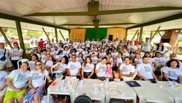 Grupo Madre Tereza realiza  programação especial em alusão ao dia do professor 