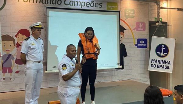 Grupo Madre Tereza recebe a visita da Capitania do Portos do Estado do Amapá 