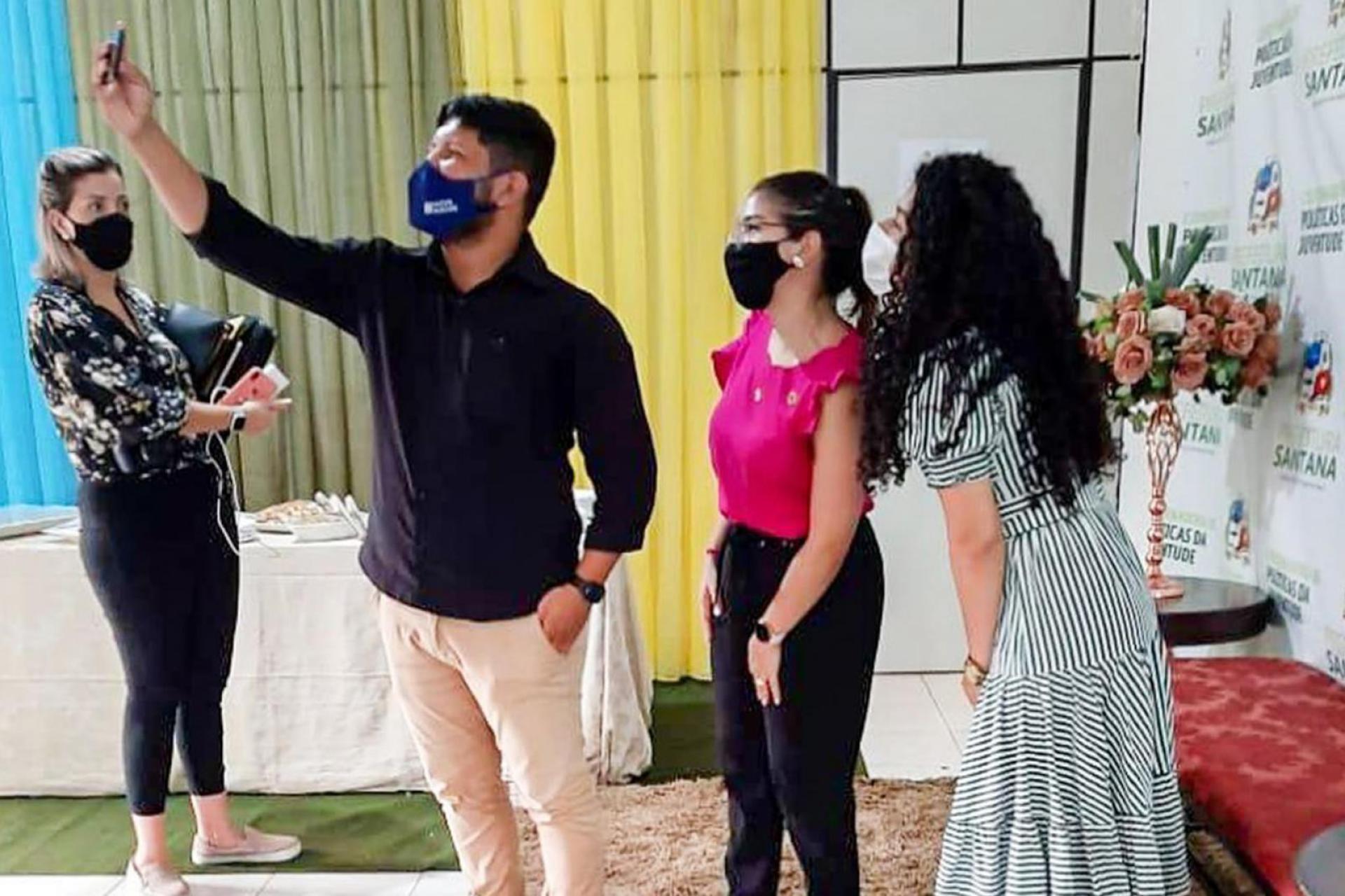 O Grupo Madre Tereza participa de encontro “Papo jovem com a juventude” no Centro de atendimento aos Jovens e Adolescentes de Santana (CAJU).