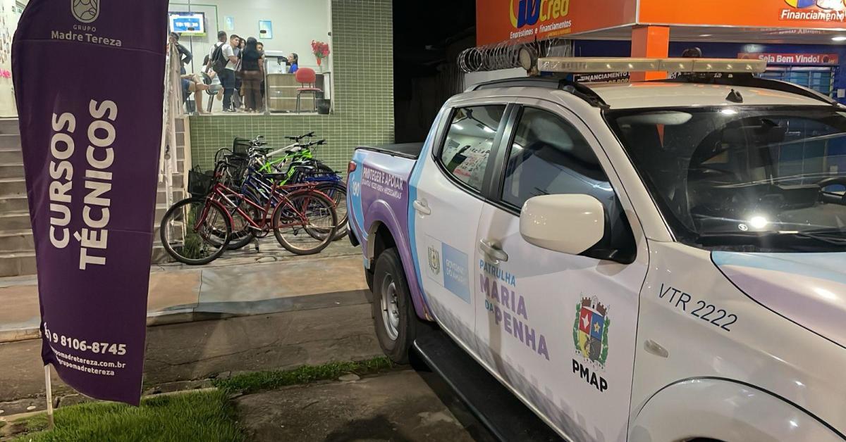 Patrulha Maria da Penha realiza palestra na Escola Madre Tereza Santana