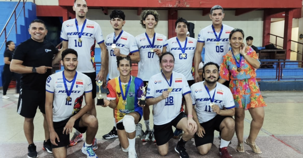 QUEEN's e BARRIGAS brilham na final do 2° Circuito de Vôlei Madre QUEEN's e BARRIGAS brilham na final do 2° Circuito de Vôlei Madre