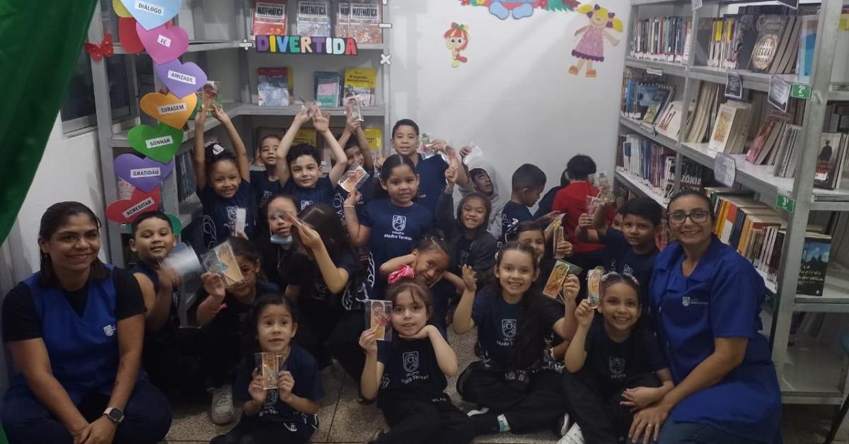 Uma Aventura Literária na Biblioteca da Escola: Dia Nacional do Livro Infantil no Mundo Encantado do Monteiro Lobato